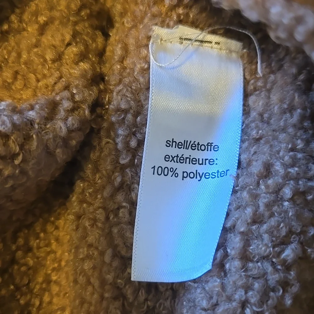 Maurices Womens Cozy Faux-Shearling Vest in Camel Sz L - Picture 9 of 9